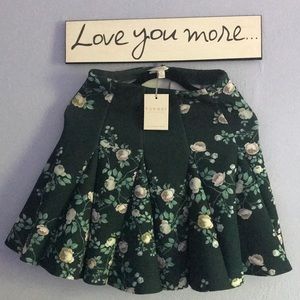 Lauren Conrad Flower mini skirt